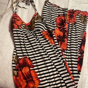 Maxi Dresses / Pantsuits